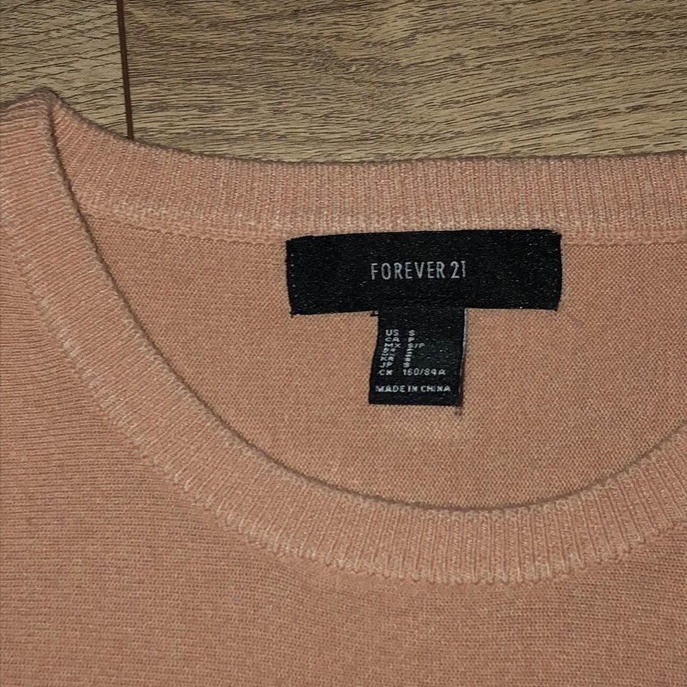 F21 Blush acrylic round neck sweater - Picture 6 of 8